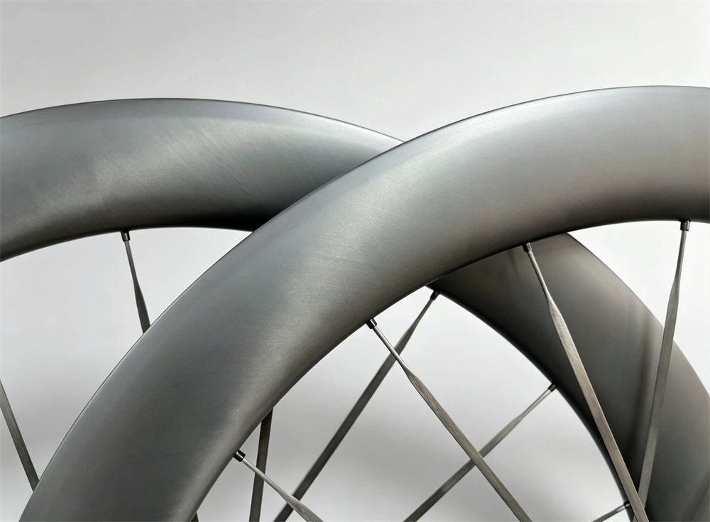 Road-Disc-Carbon-Spoke-34mm-External-Width-GOLDIX-Hub-Wheelset